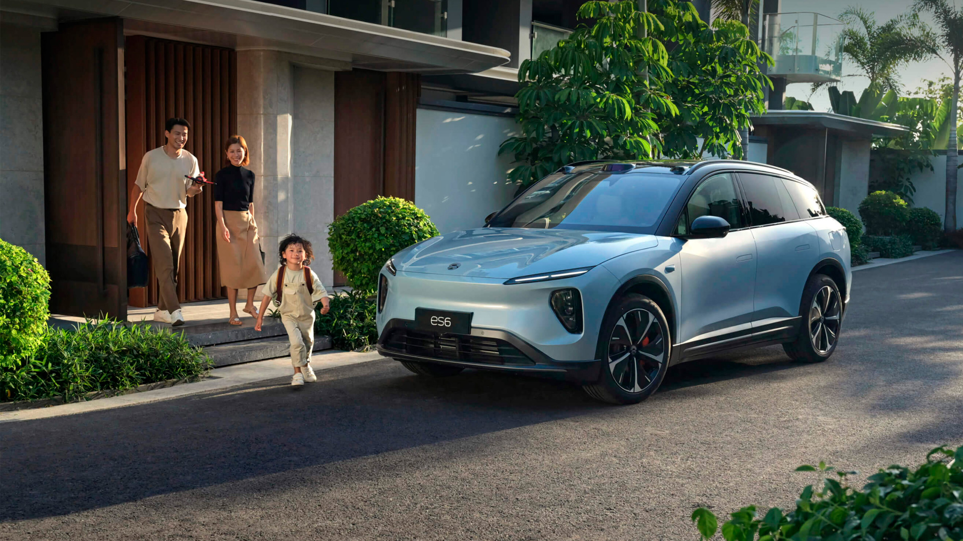 Електромобіль NIO ES6